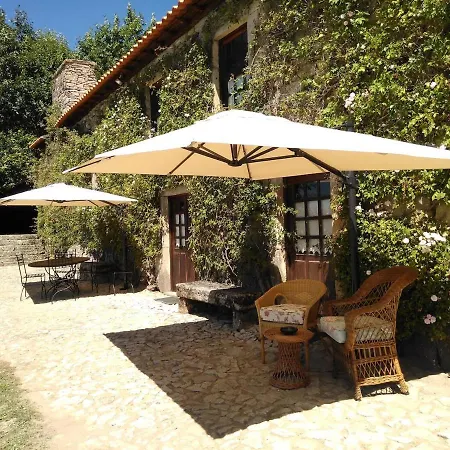 בית נופש Douro Villa With Pool ארממר