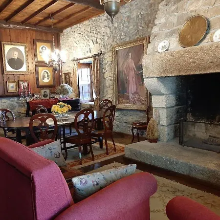 Douro Villa With Pool ארממר