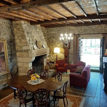 Douro Villa With Pool * ארממר