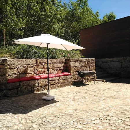 בית נופש Douro Villa With Pool ארממר